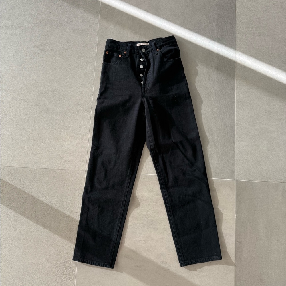 Levi’s Ribcage Straight Ankle Jeans- Black